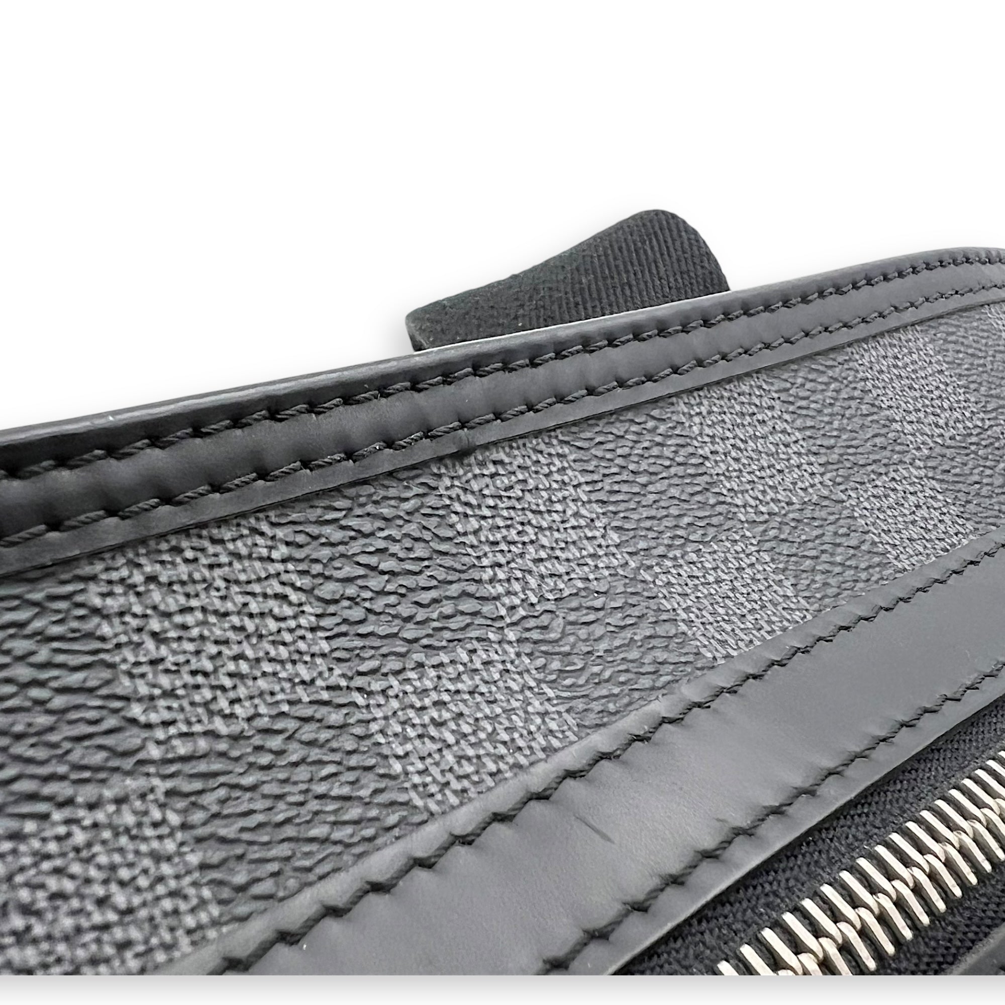 Louis Vuitton Thomas Damier Graphite Crossbody Bag in Coated Canvas, Silver hardware_7