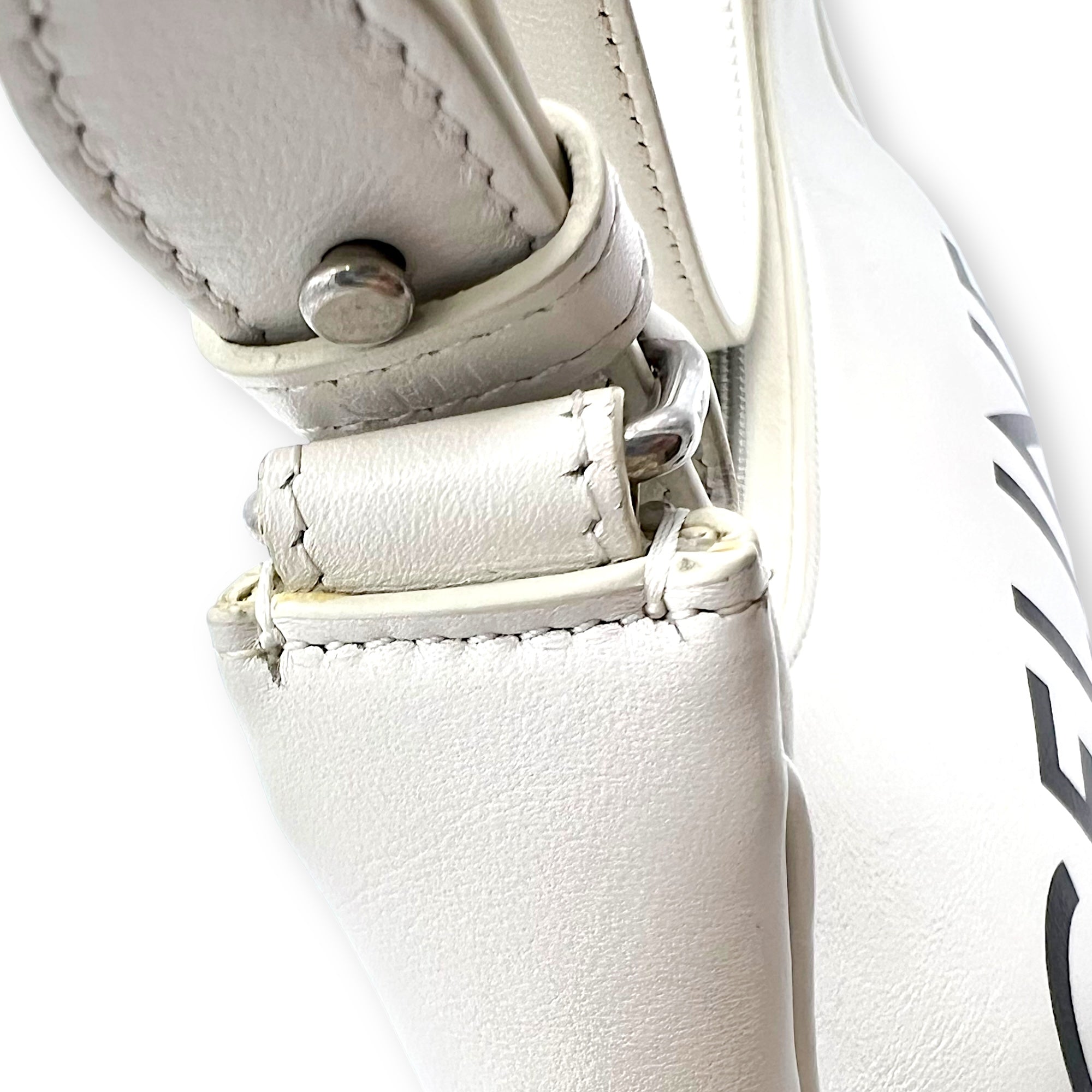 Celine Ava Shoulder Bag White in Calfskin, Silver hardware_8