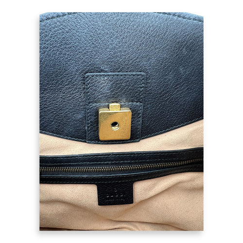 Gucci Sylvie Shoulder Bag Black in Calfskin, Silver hardware_7