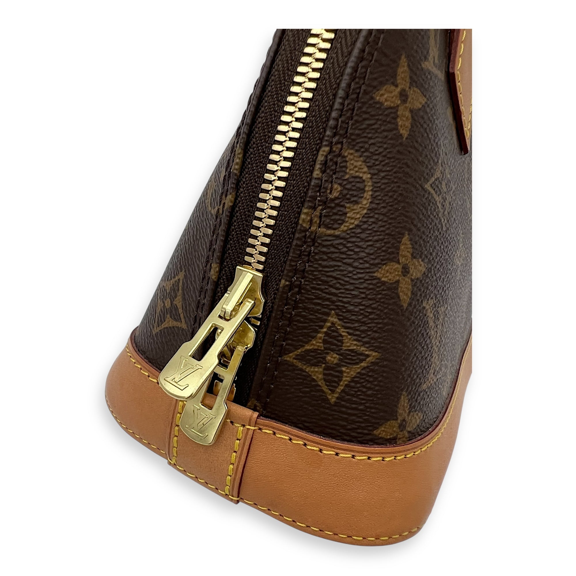 Louis Vuitton Alma BB Brown Top Handle Bag in Monogram Coated Canvas, Gold hardware_2