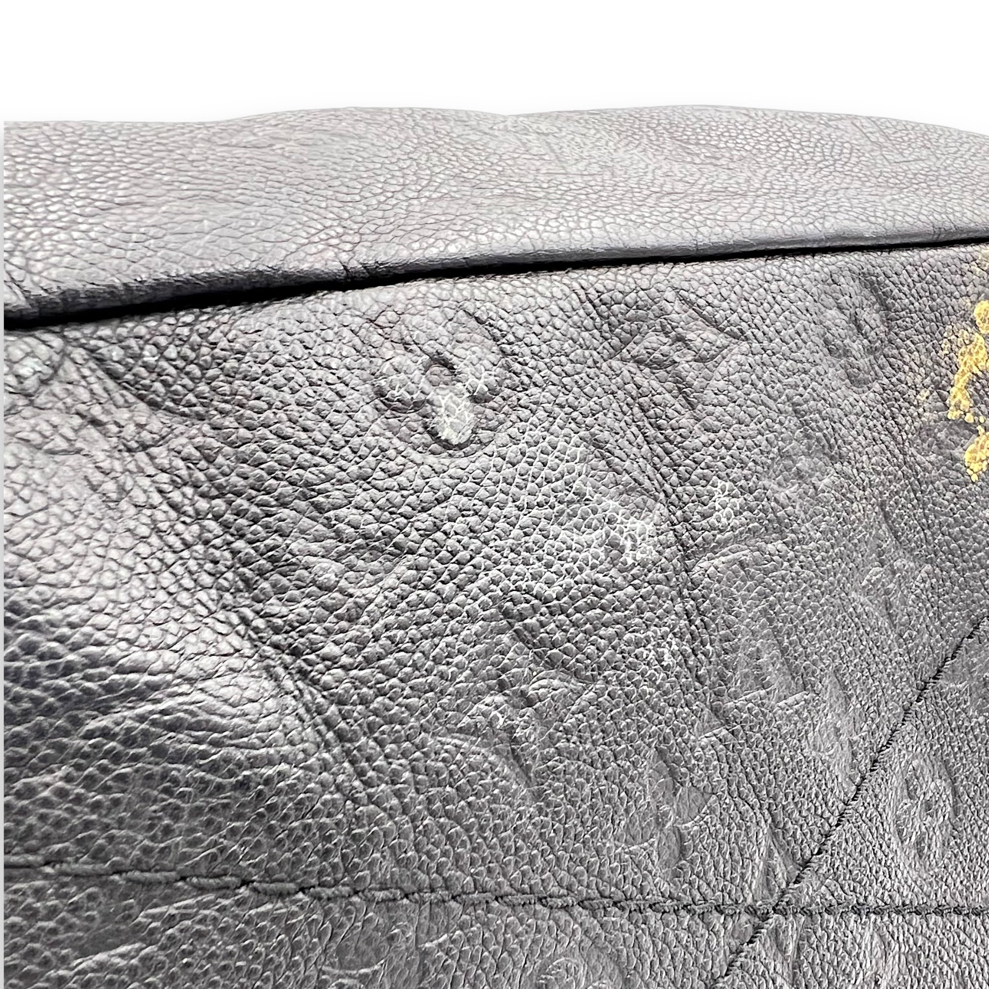 Louis Vuitton Artsy Blue Shoulder Bag in Empreinte Leather, Gold hardware_8