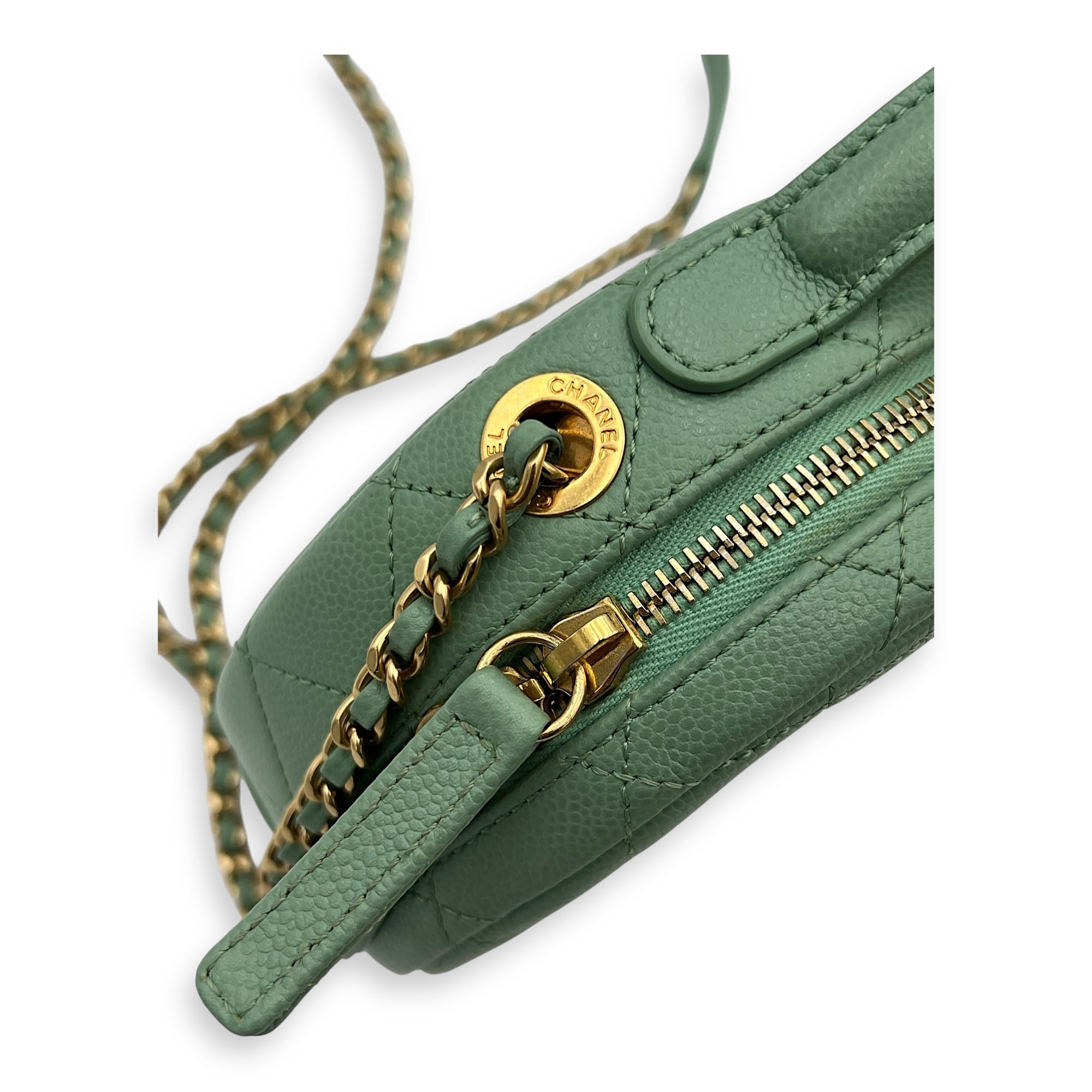 Chanel CC Top Handle Bag Green in Caviar Leather, Gold hardware_5
