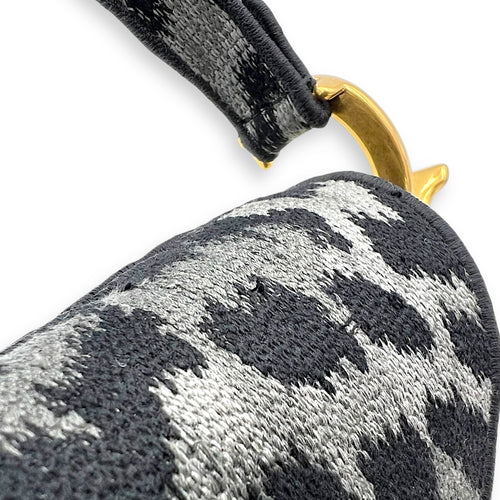 Dior Saddle Grey Shoulder Bag in Jacquard, Gold hardware_8