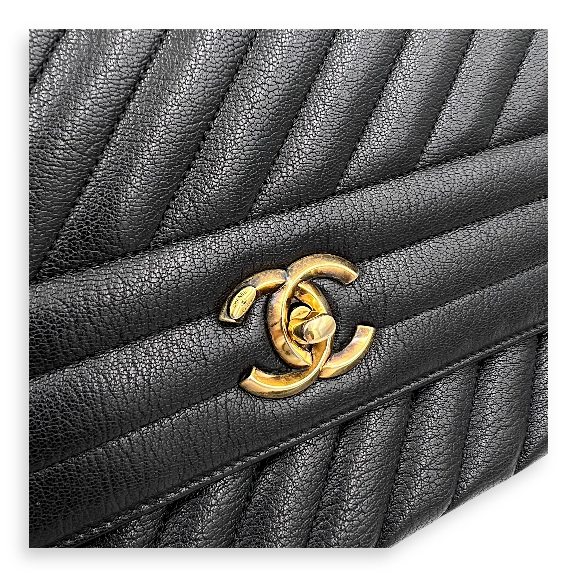 Chanel Diagonal Quilted Shoulder Bag Black in Goat Leather, Gold hardware_8