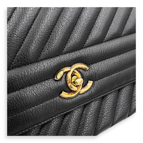 Chanel Diagonal Quilted Shoulder Bag Black in Goat Leather, Gold hardware_8