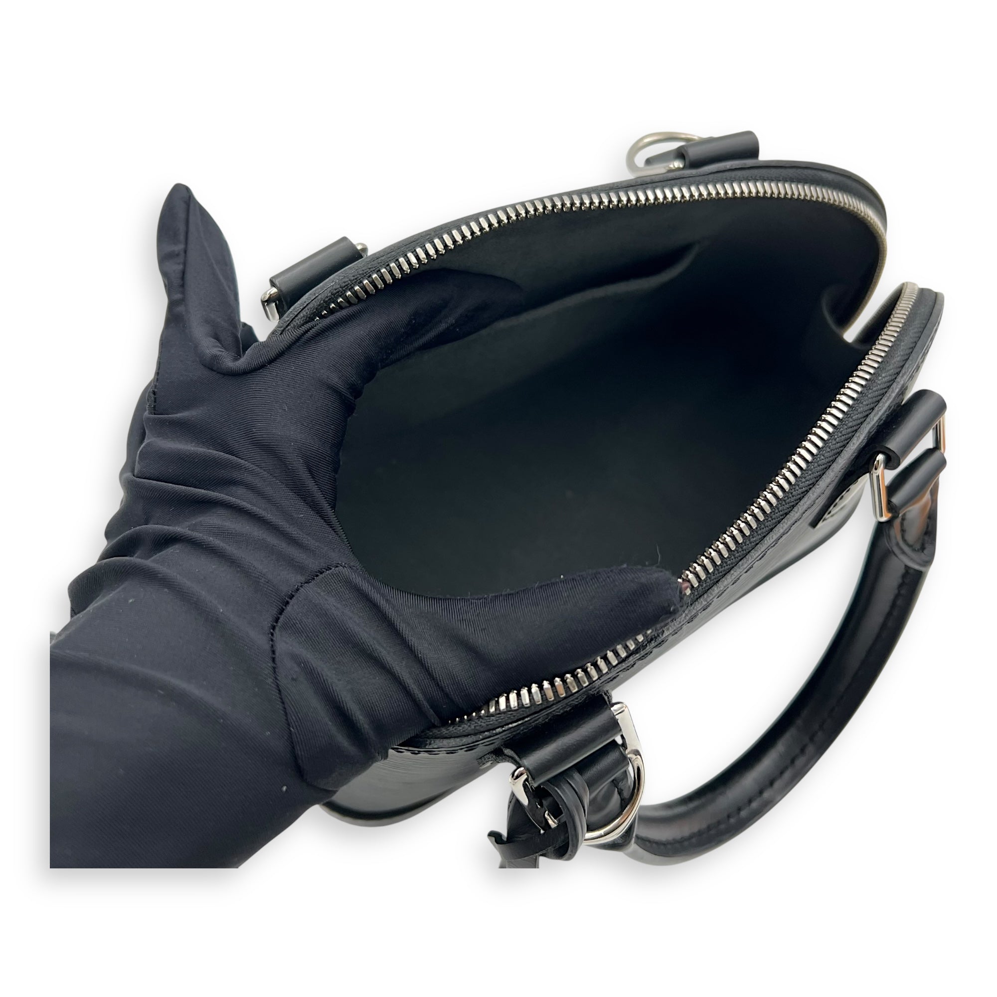 Louis Vuitton Alma BB Black Top Handle Bag in Epi Leather, Silver hardware_8