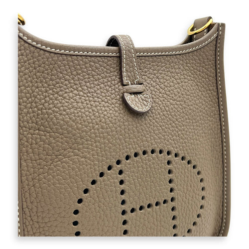 Hermès Evelyne TPM Etoupe Crossbody Bag in Clemence, Gold hardware_8