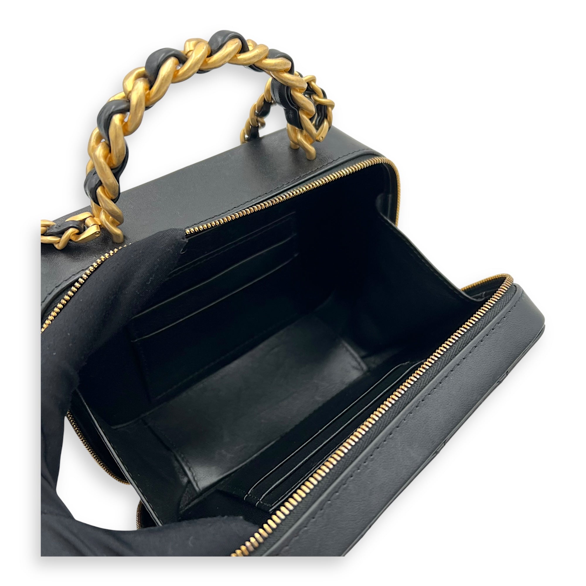 Chanel Vanity Chain Black Top Handle Bag in Lambskin, Gold hardware_8