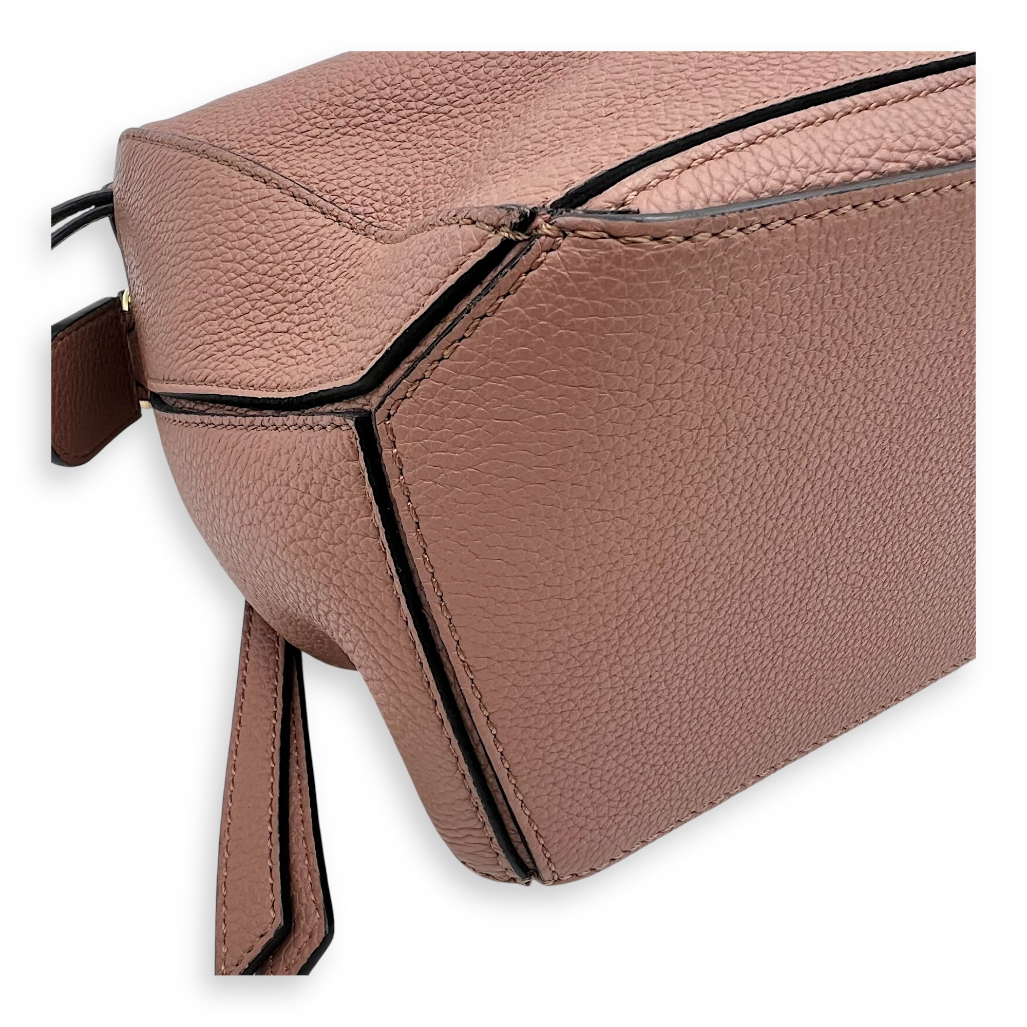 Loewe Puzzle Top Handle Bag Pink in Calfskin, Gold hardware_10