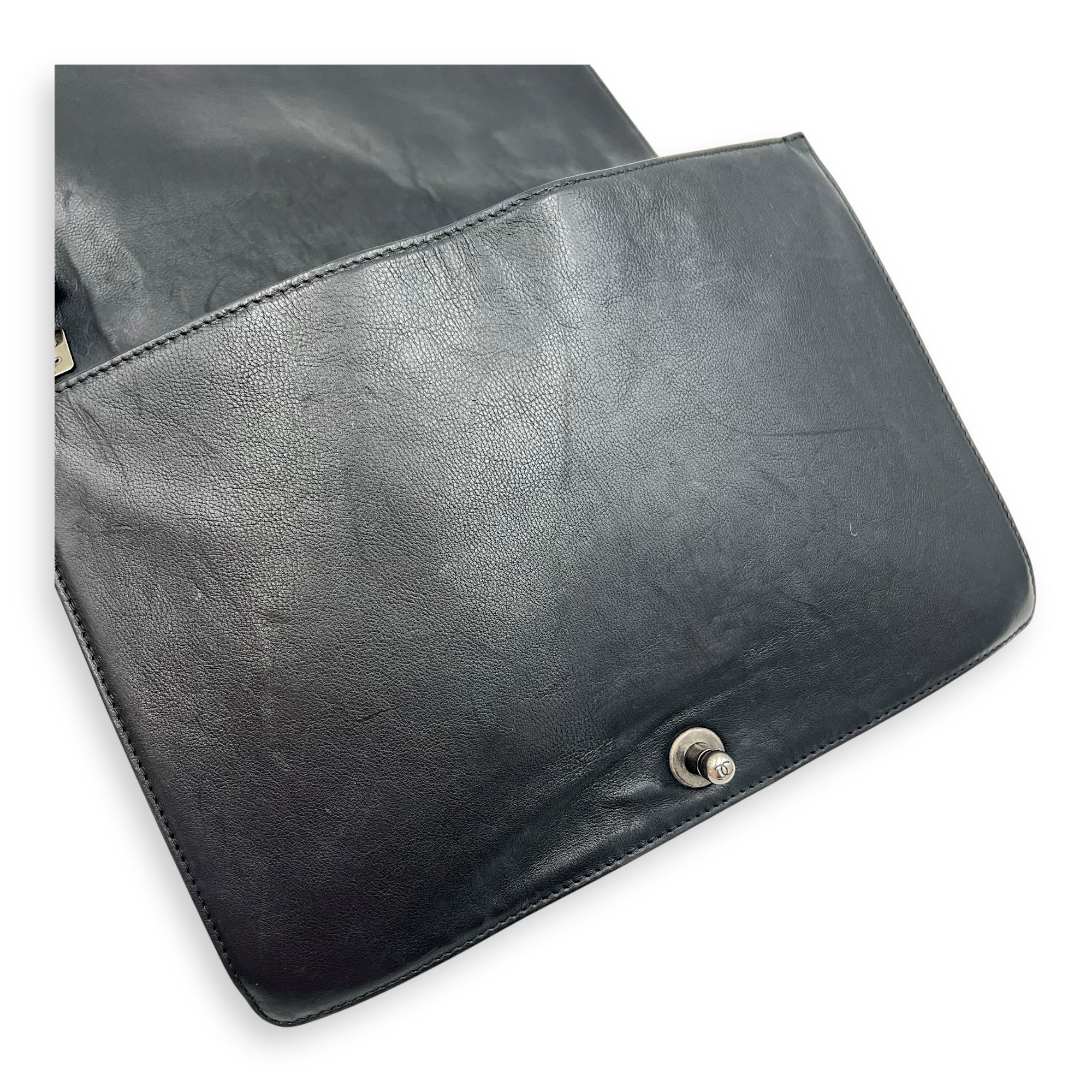 Chanel Boy Shoulder Bag Large Black in Calfskin, Ruthenium hardware_6