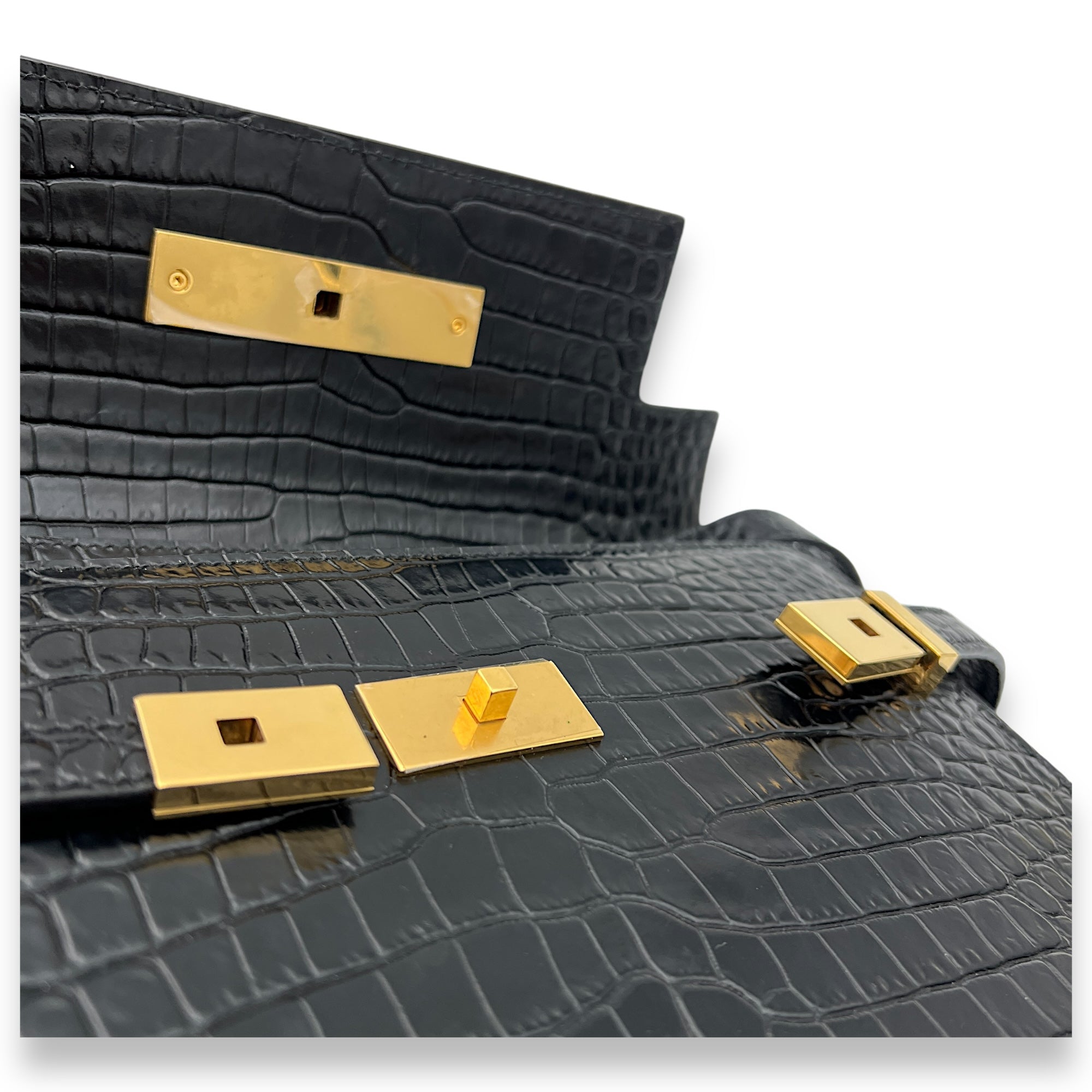 Manhattan Shoulder Bag Black in Crocodile Embossed Calfskin, Gold hardware