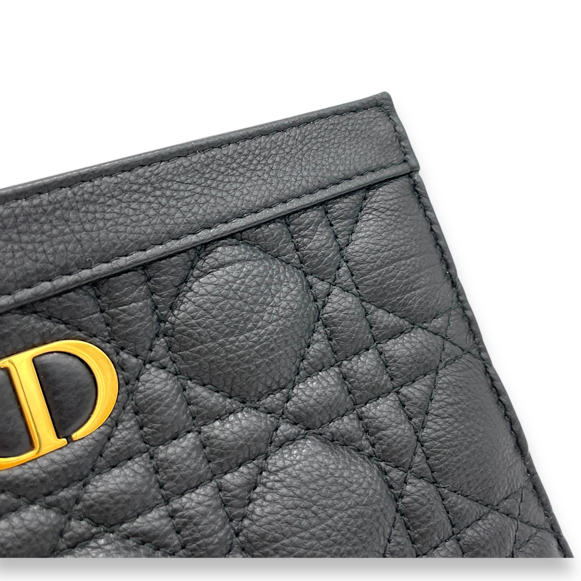 Caro Wallet On Chain Black in Calfskin, Gold hardware