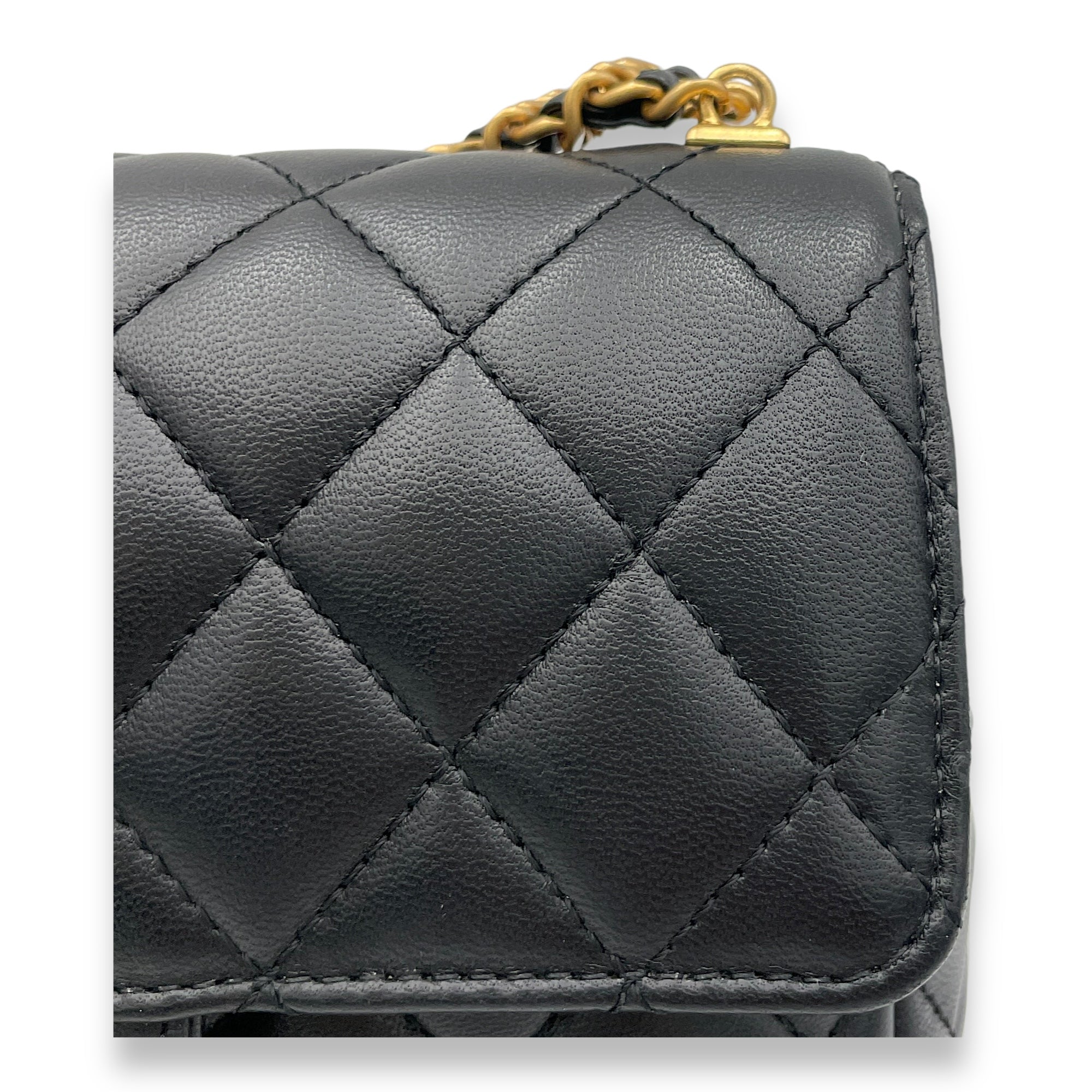 Square Flap Chain Black Crossbody Bag in Lambskin, Gold hardware