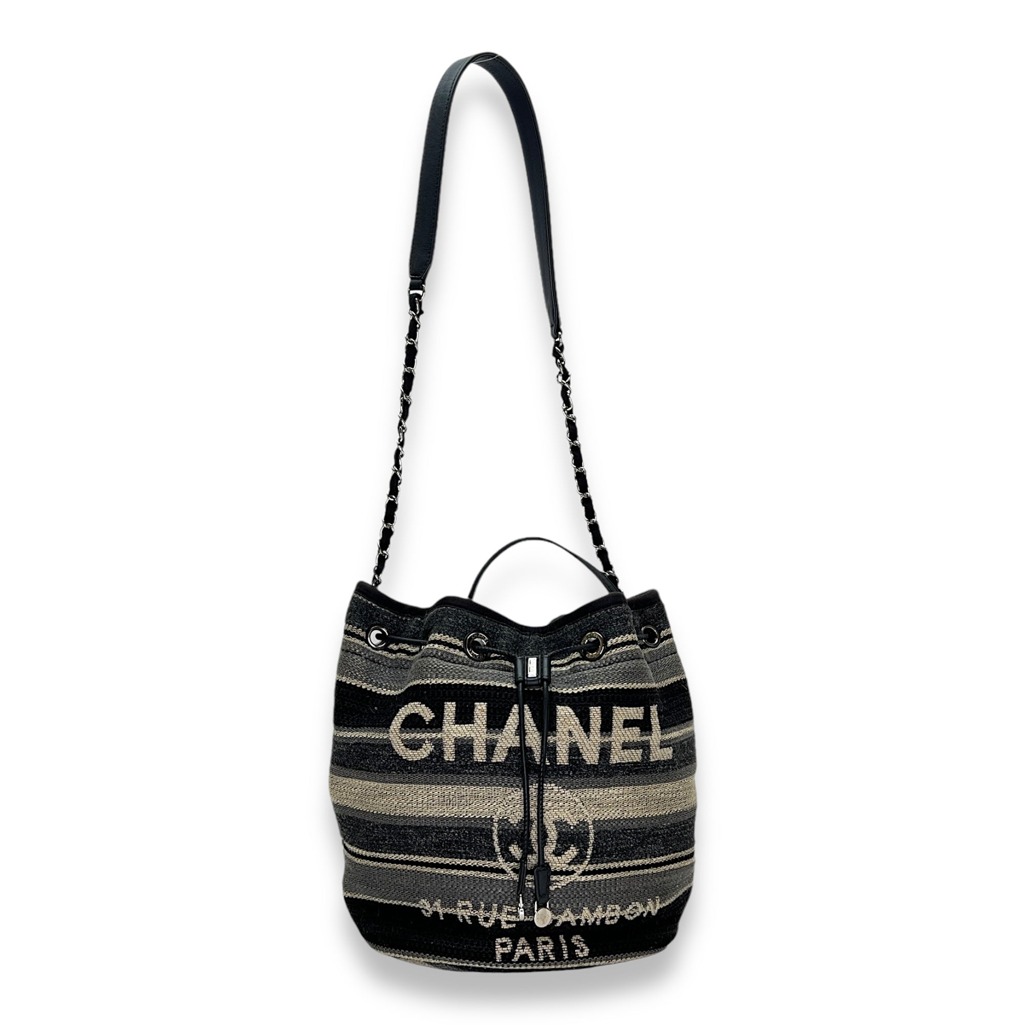 Deauville Drawstring Grey Bucket Bag in Canvas, Silver hardware