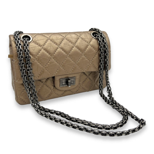 2.55 Reissue Chain Flap Small Gold Shoulder Bag in Calfskin, Ruthenium hardware