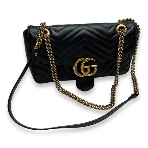 GG Marmont Shoulder Bag Small Black in Calfskin, Gold hardware