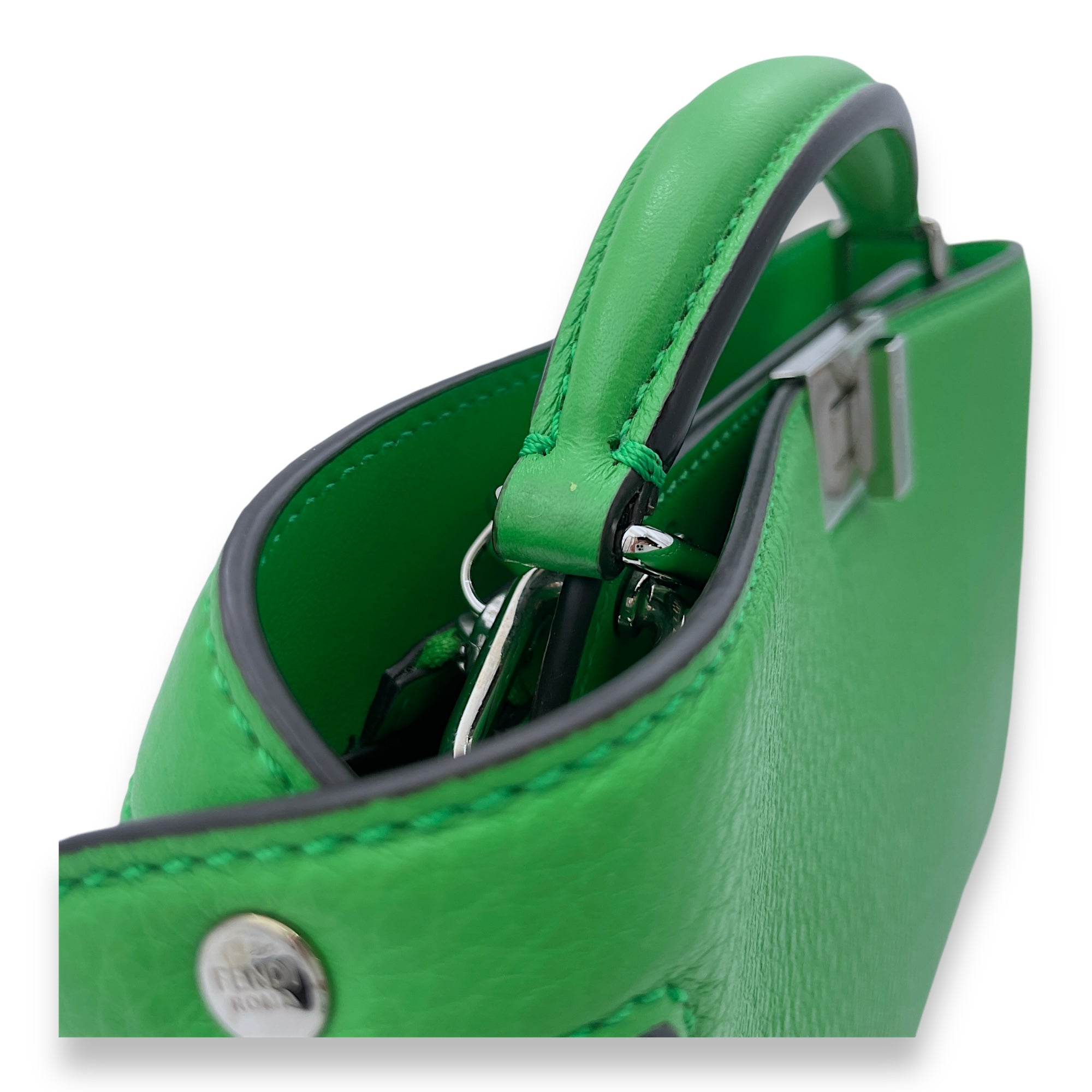 ISeeU Top Handle Bag Green in Calfskin, Silver hardware