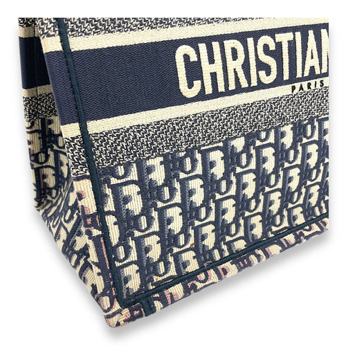 Book Tote Medium Navy Top handle Bag in Jacquard