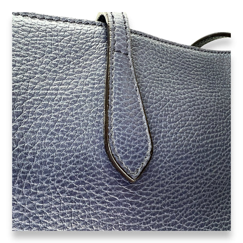 Logo Top handle bag in Calfskin, Light Gold Hardware