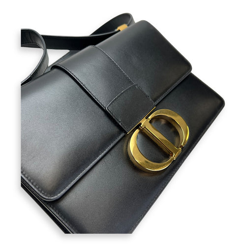 30 Montaigne Medium Black Crossbody Bag in Calfskin, Gold hardware