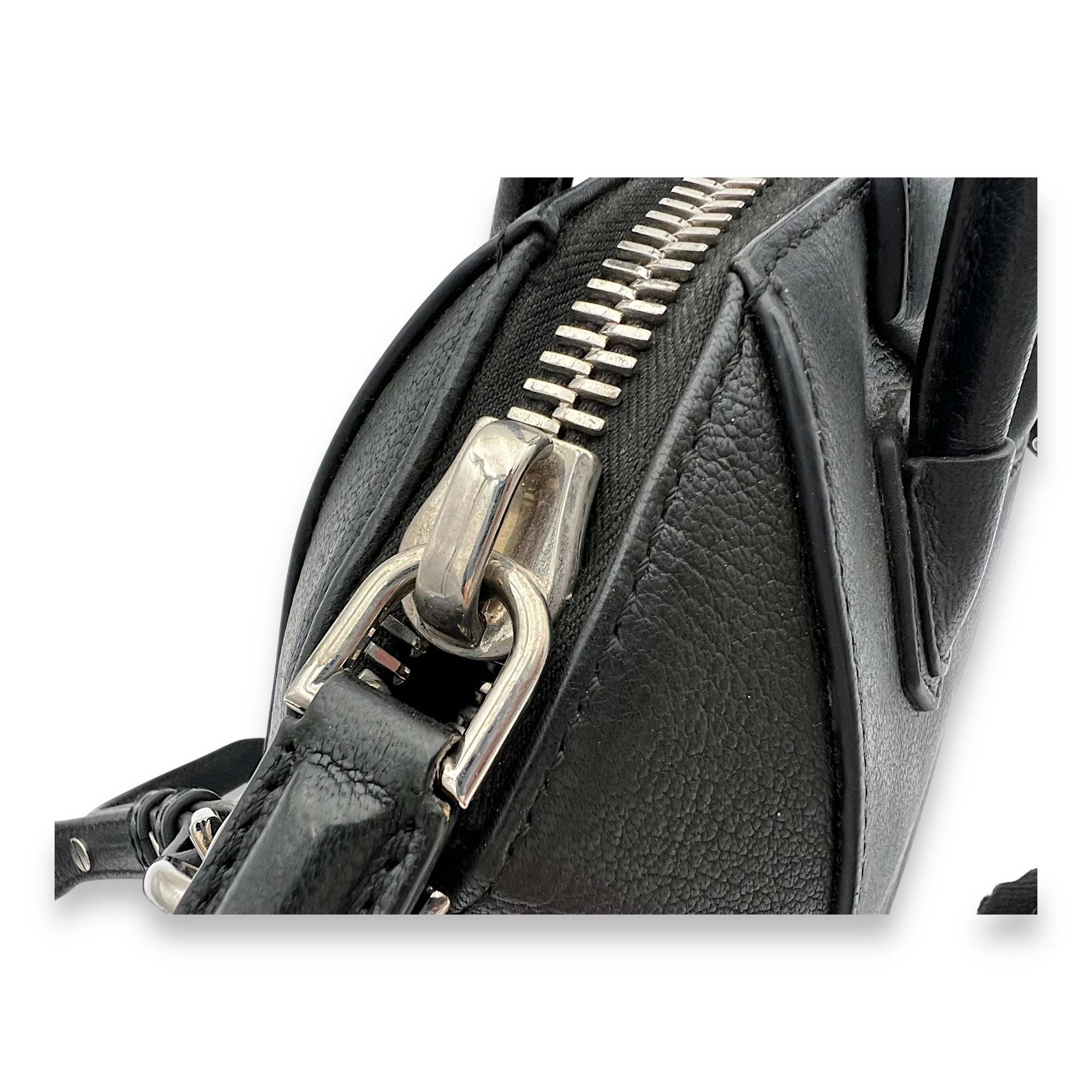 Antigona Mini Black Top Handle Bag in Goat Leather, Silver hardware