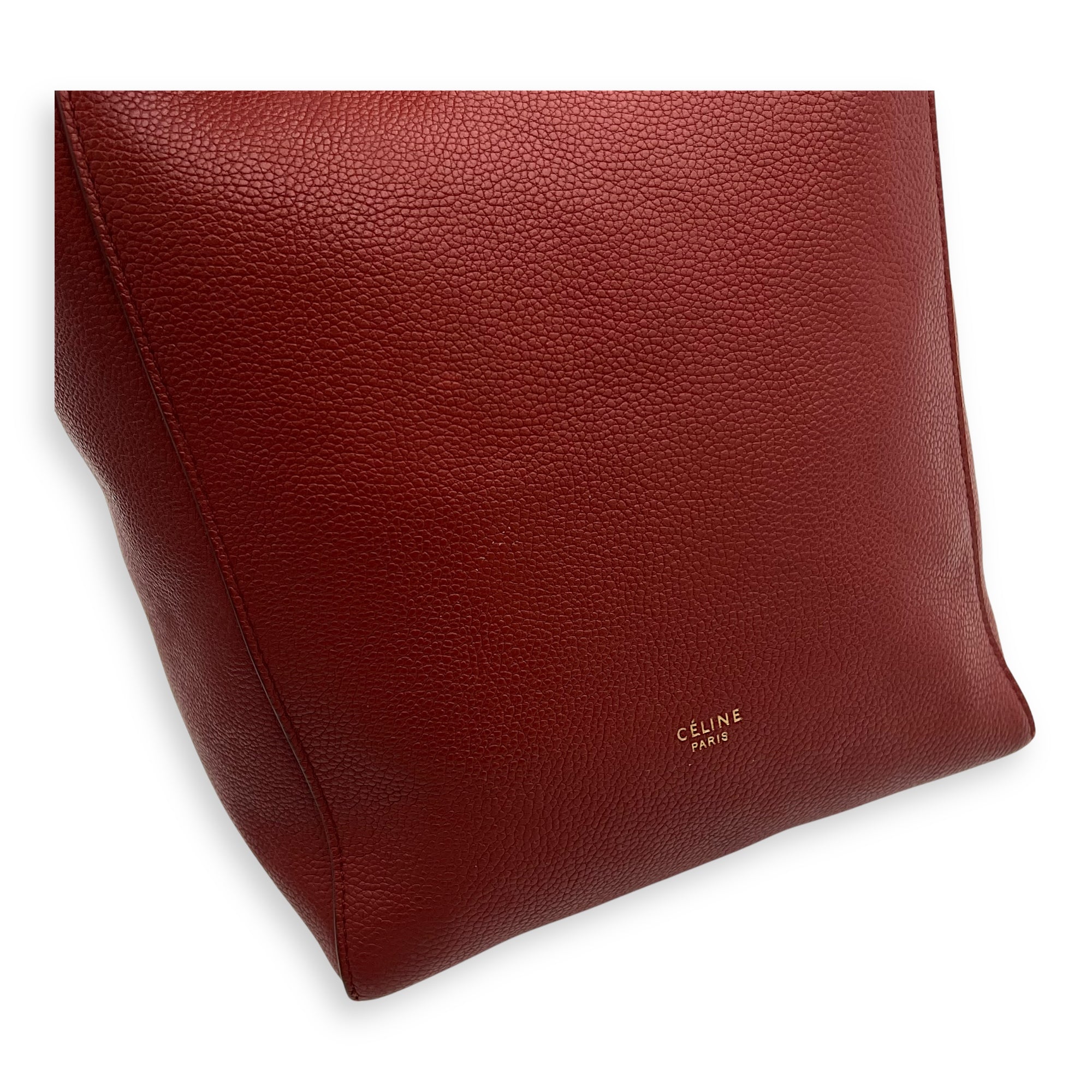 Sangle Shoulder Bag Small Red in Calfskin, Gold hardware