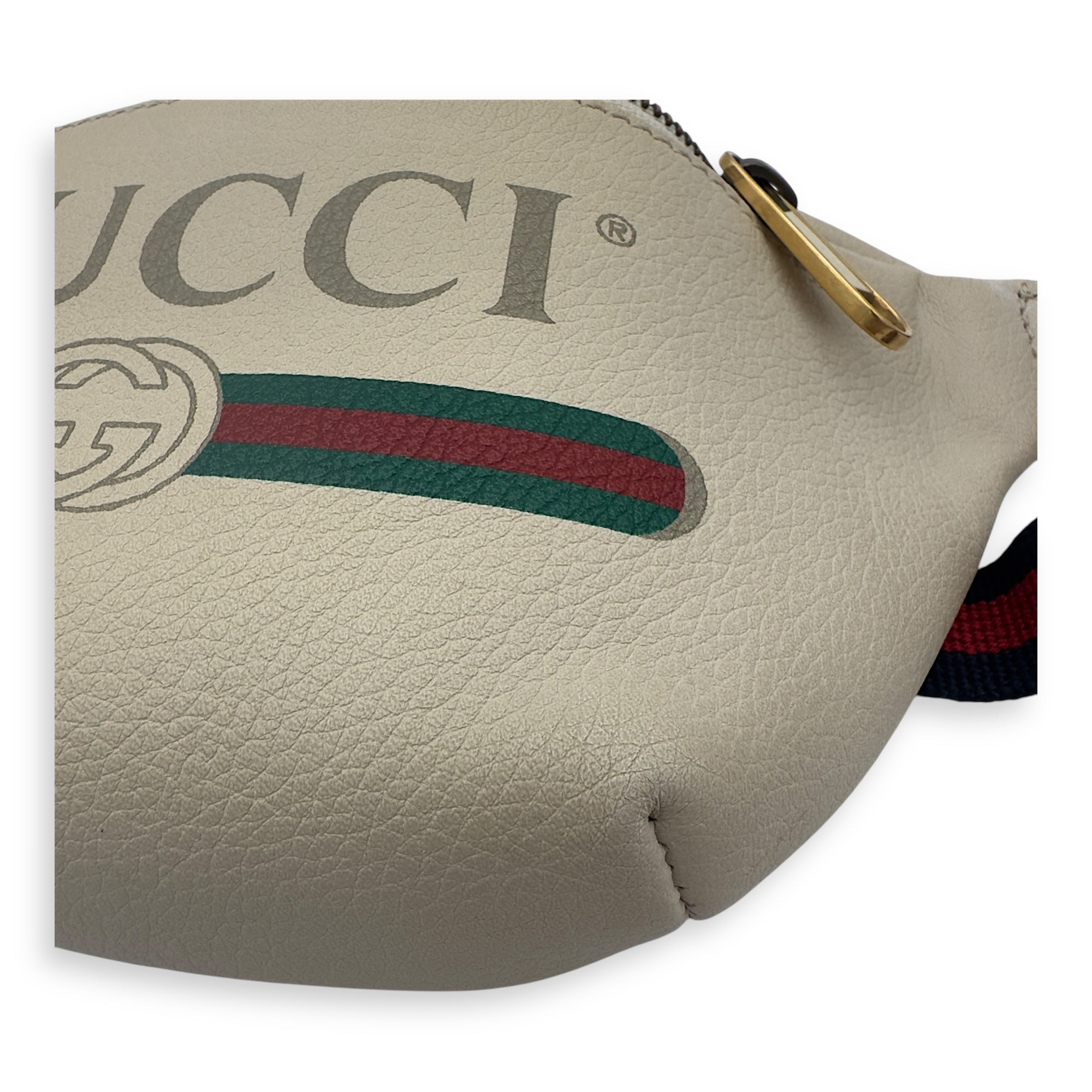 Gucci BumBag Belt Bag White in Calfskin, Gold hardware_7