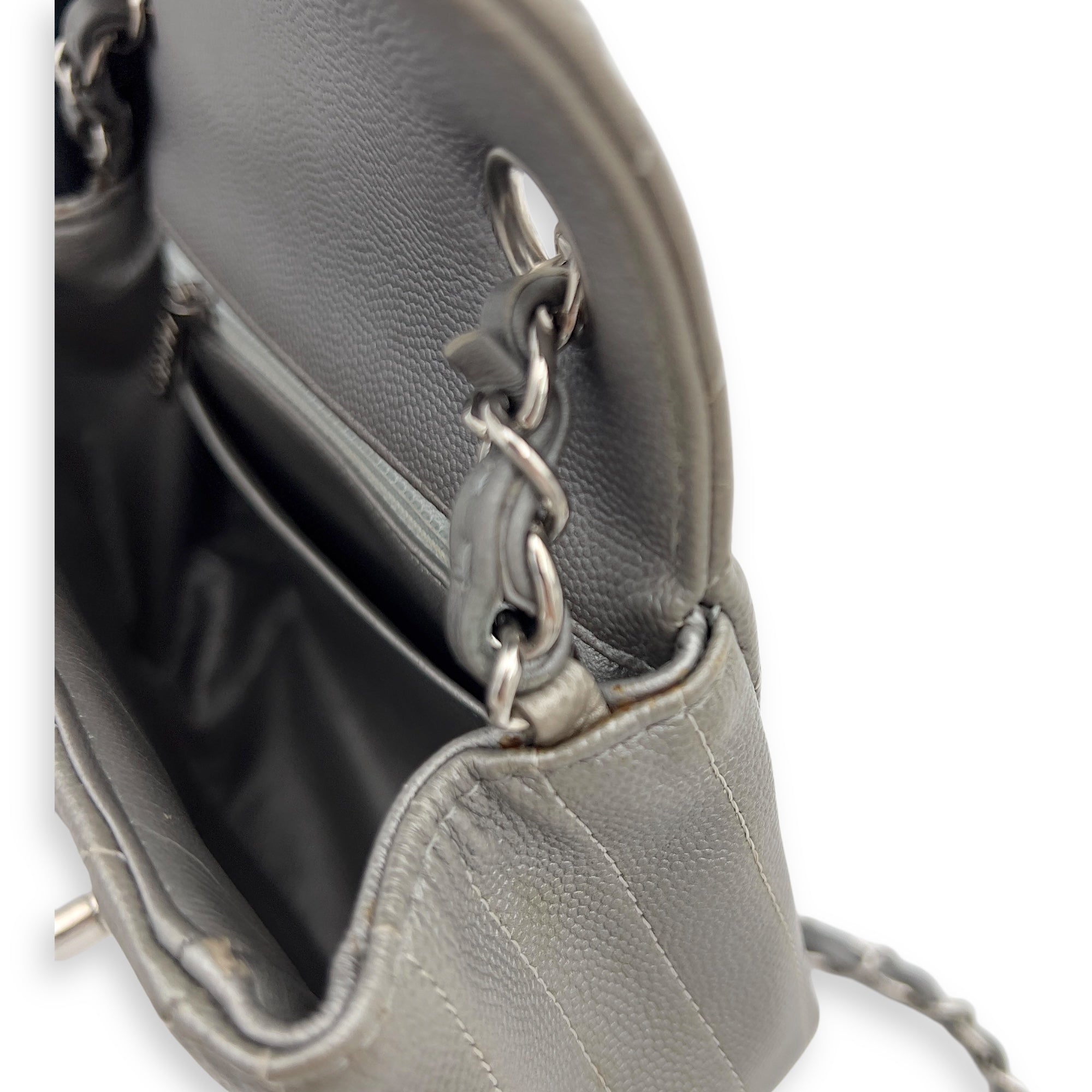 Chanel Chevron Square Mini Grey Crossbody Bag in Canvas, Silver hardware_9