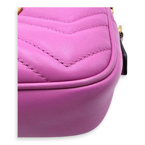 Gucci GG Marmont Crossbody Bag Small Pink in Calfskin, Gold hardware_9