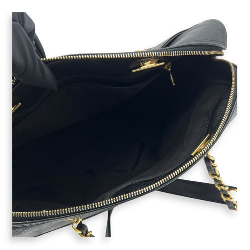 Chanel Vintage Shoulder Bag Black in Caviar Leather, Gold hardware_9