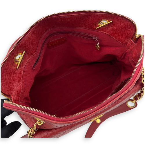 Chanel CC Turnlock Shoulder Bag Red in Caviar Leather, Gold hardware_6