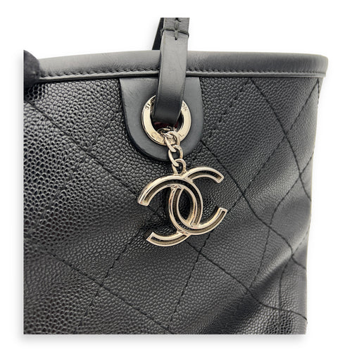 Chanel Wild Stitch Black Tote Bag in Caviar Leather, Silver hardware_9