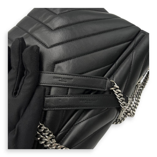 Saint Laurent Loulou Shoulder Bag Small Black in Calfskin, Silver hardware_9