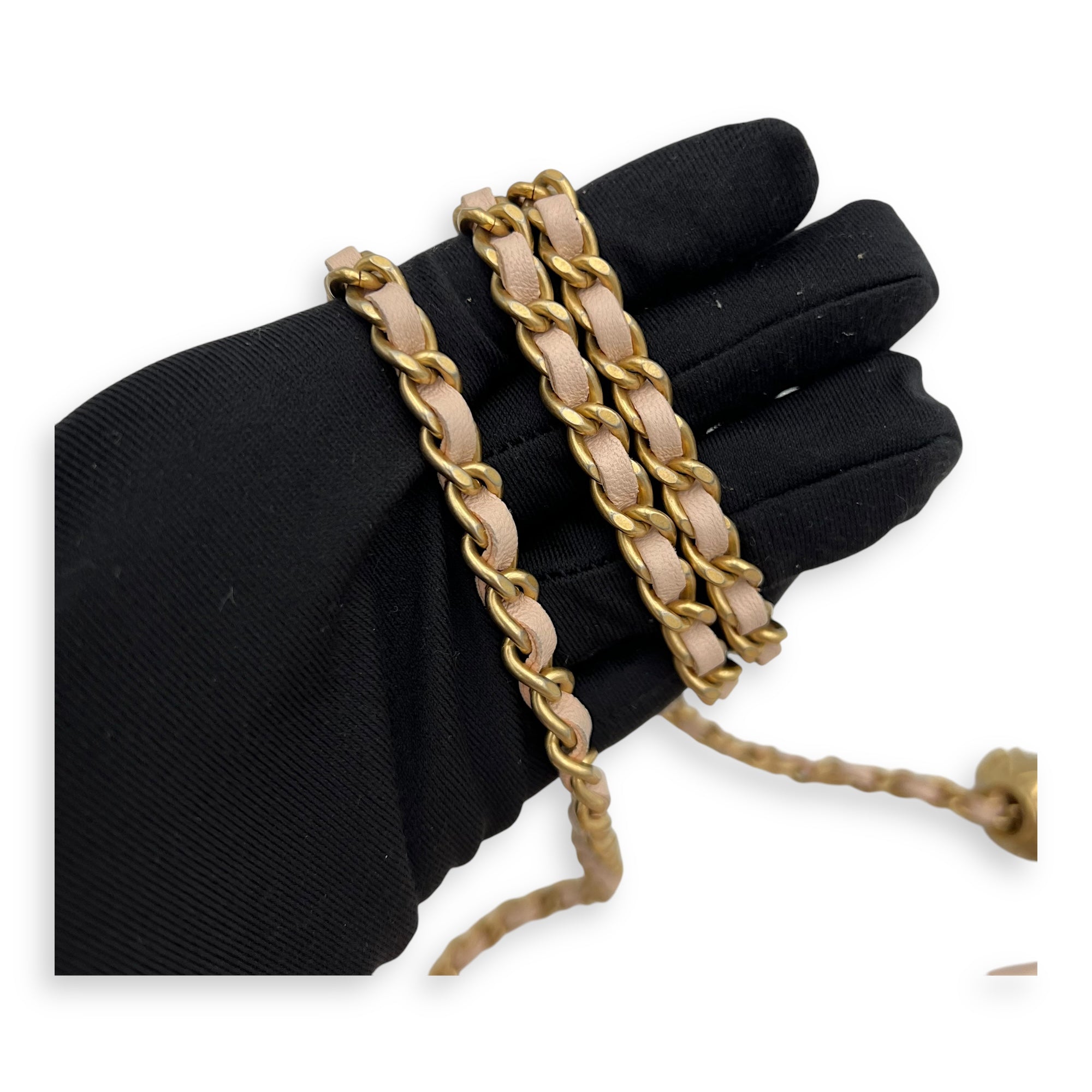 Chanel 22C Pink Wallet On Chain in Lambskin, Gold hardware_10