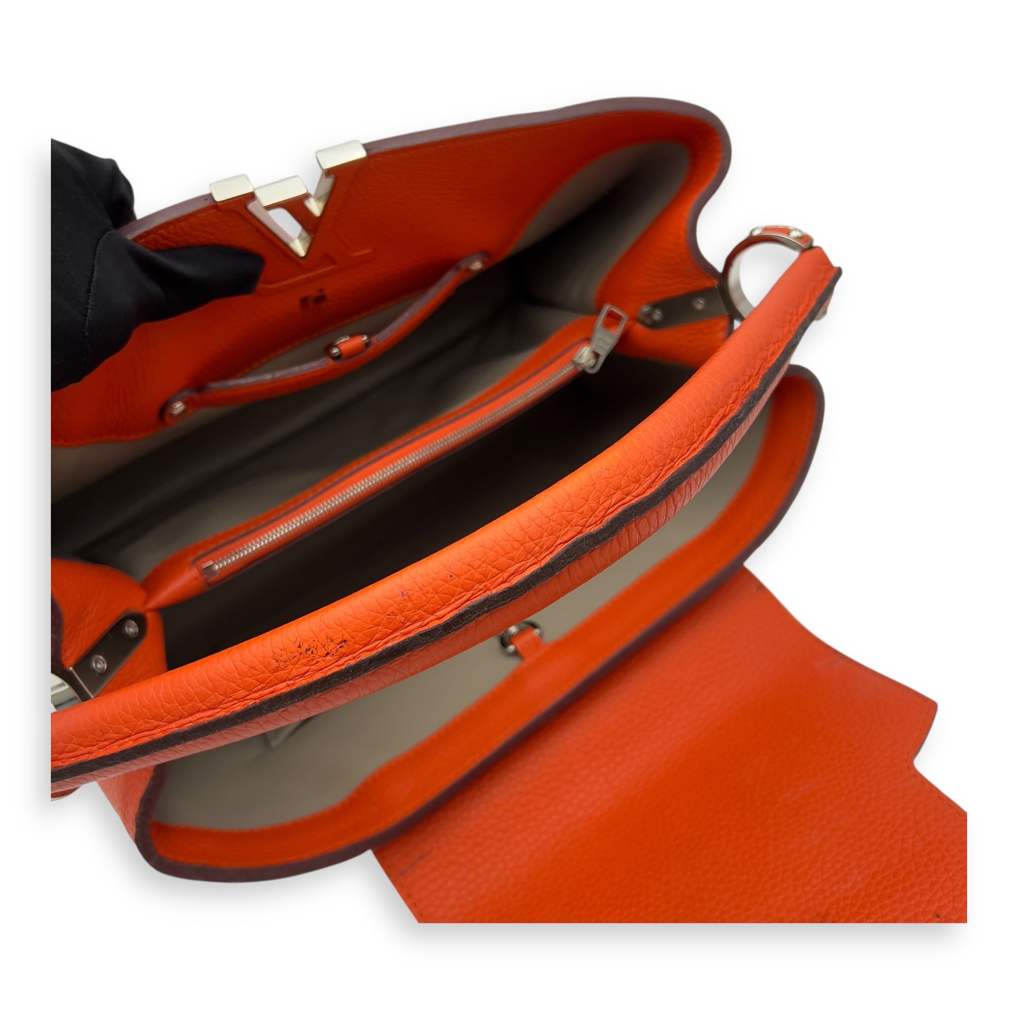 Louis Vuitton Capucines Top Handle Bag Orange in Taurillon Leather, Guilloche hardware_9
