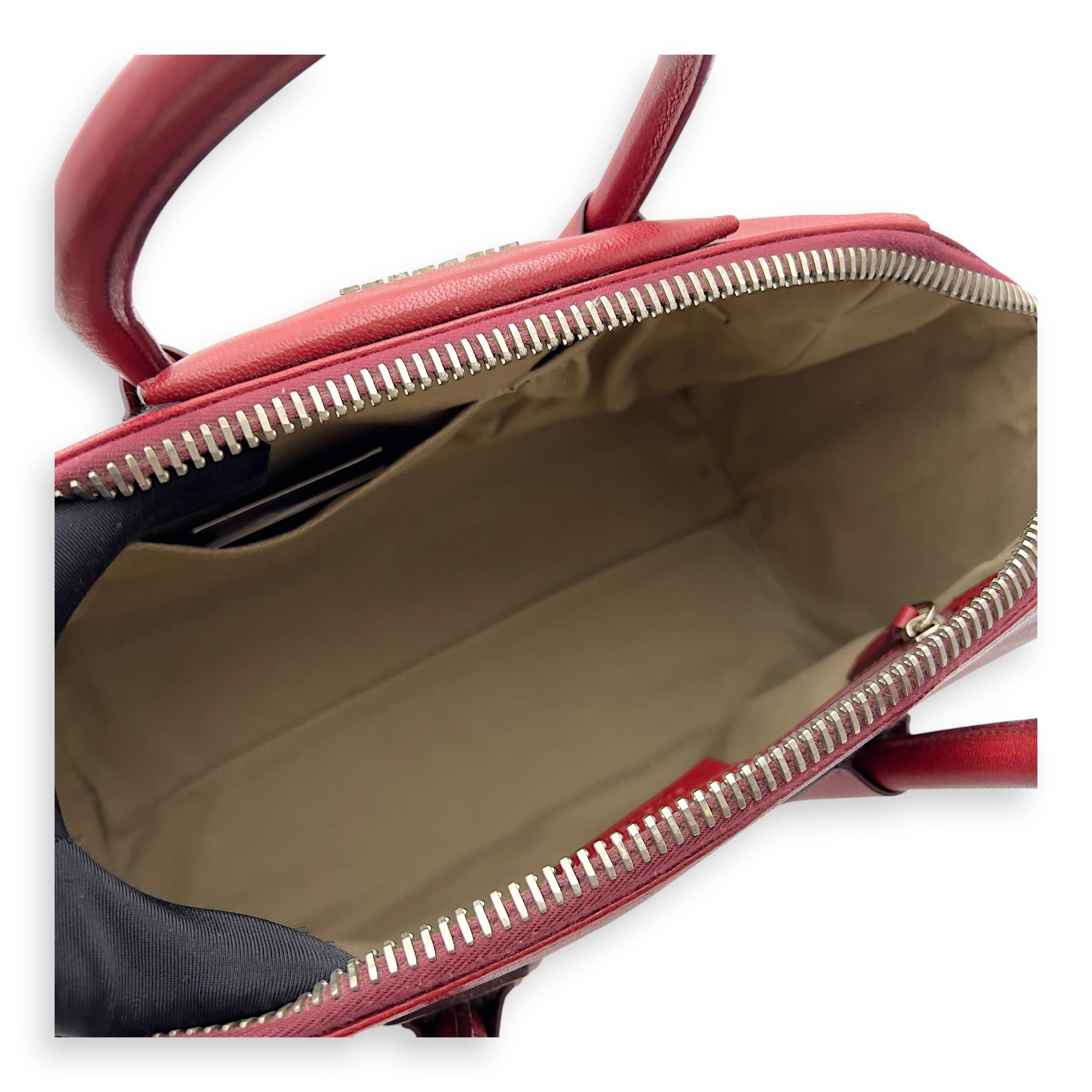 Givenchy Antigona Top Handle Bag Red in Calfskin, Gold hardware_9