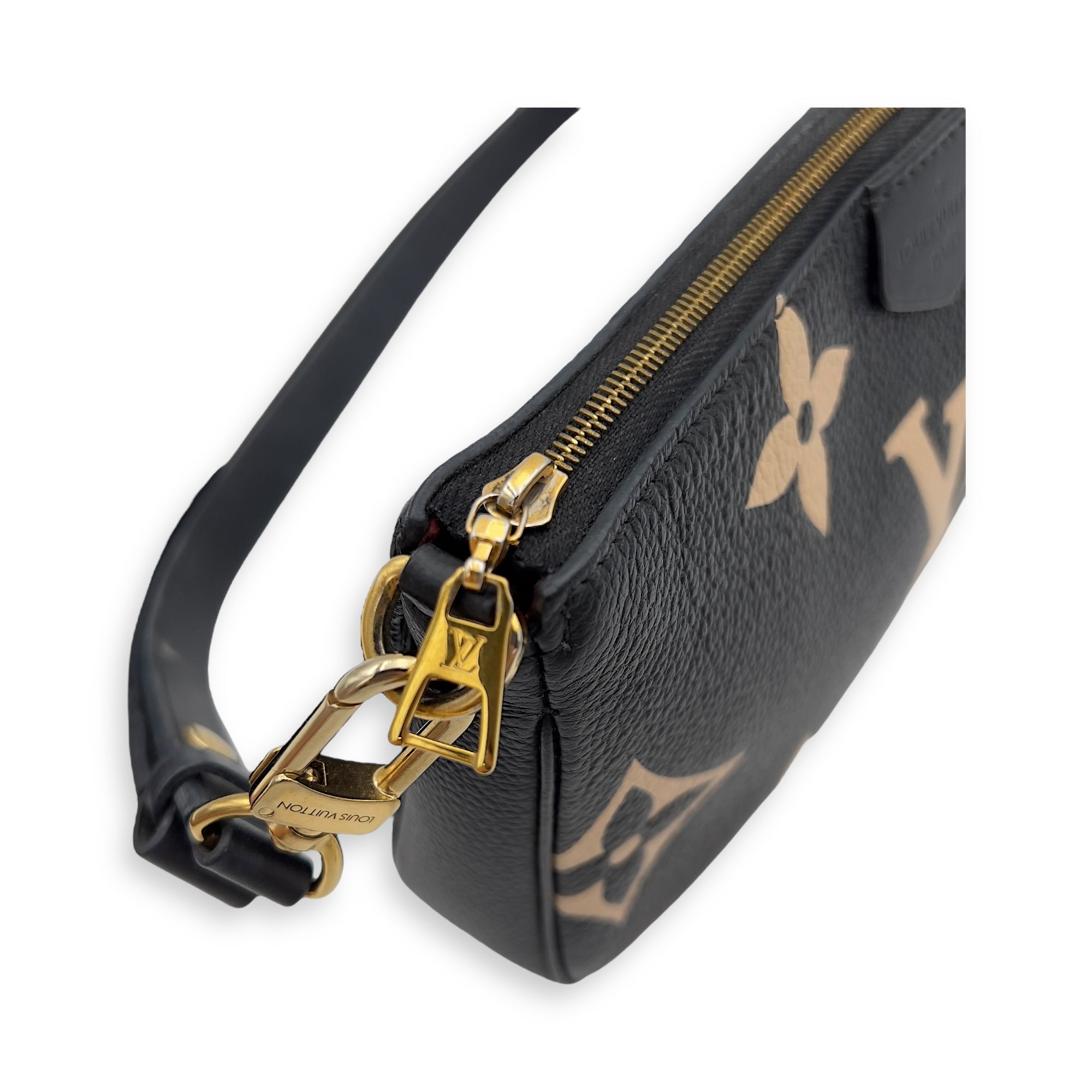 Louis Vuitton Multi-Pochette Accessoires Crossbody Bag Blue in Empreinte Leather, Gold hardware_9
