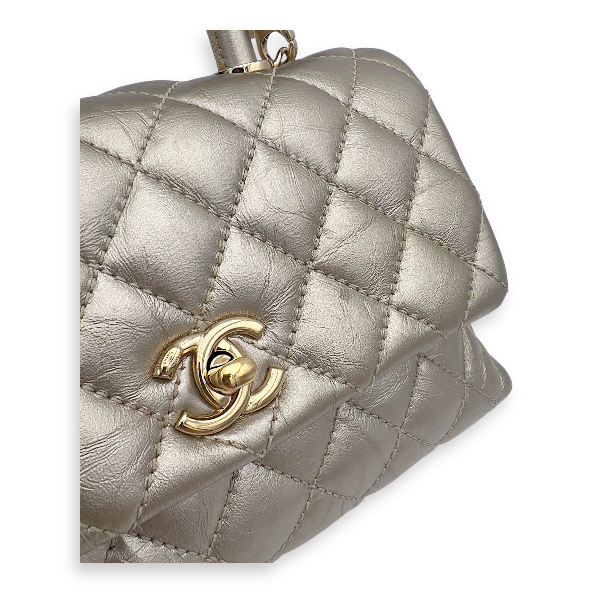 Chanel Coco Small Gold Top Handle Bag in Calfskin, Gold hardware_7