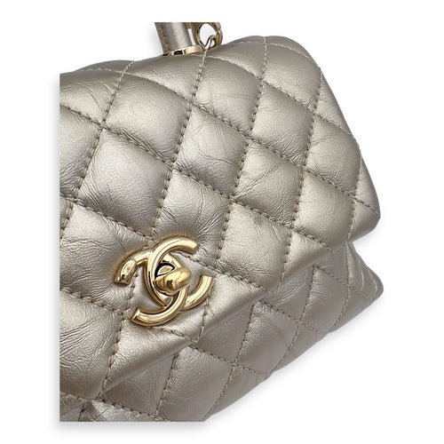 Chanel Coco Small Gold Top Handle Bag in Calfskin, Gold hardware_7
