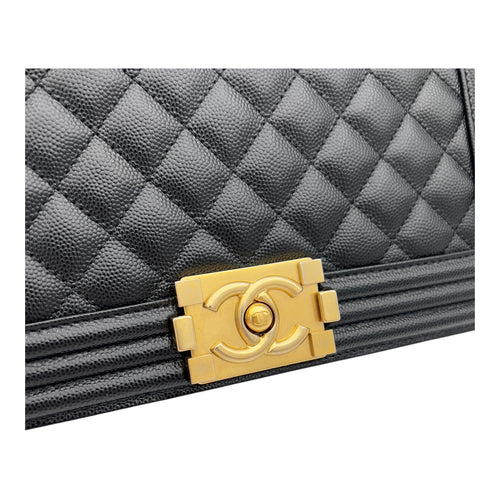 Chanel Boy Medium Black Shoulder Bag in Caviar Leather, Brushed Gold hardware_7