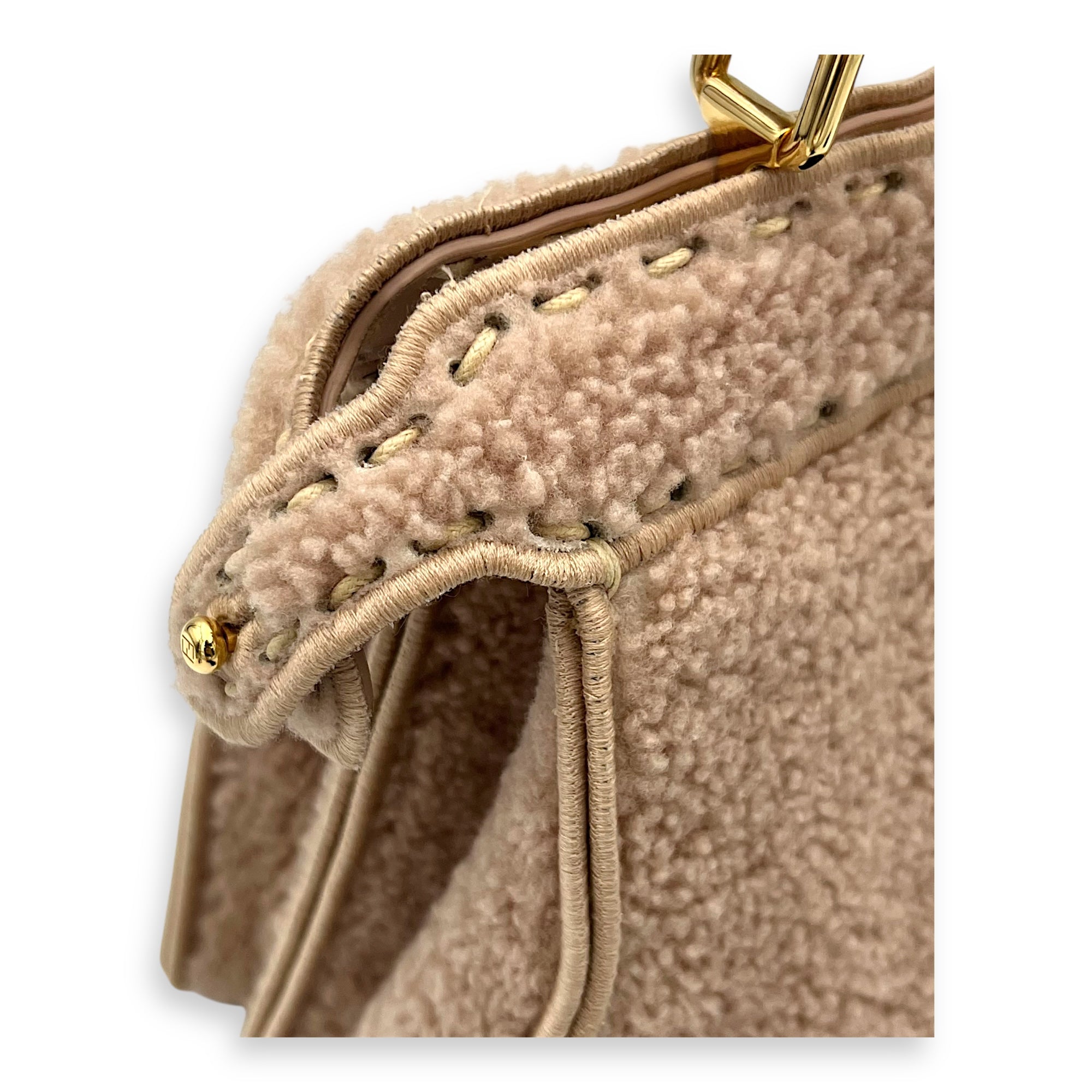 Fendi Iseeu Top Handle Bag Pink in Wool, Gold hardware_9