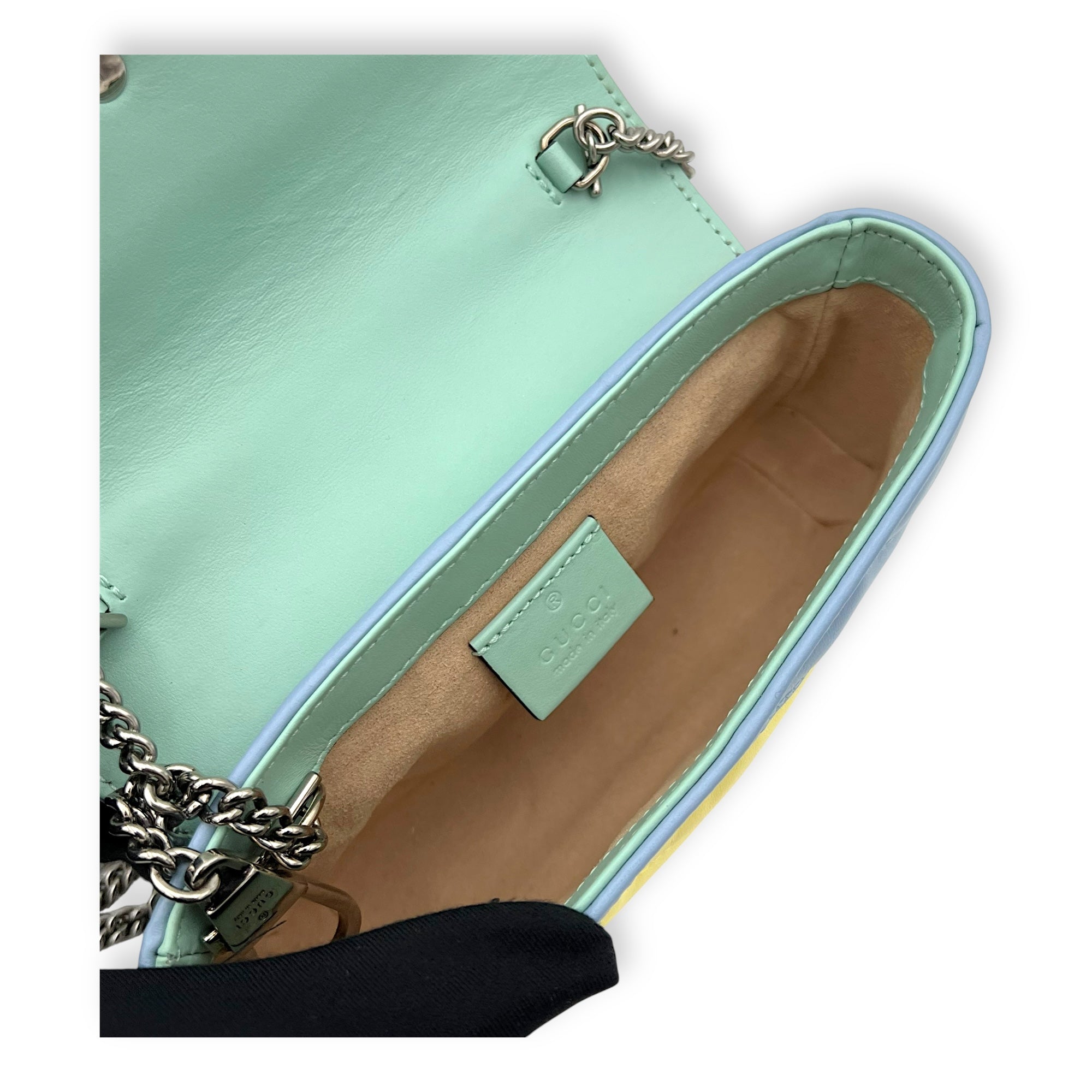 Gucci GG Marmont Crossbody Bag Multi-colour in Calfskin, Silver hardware_9