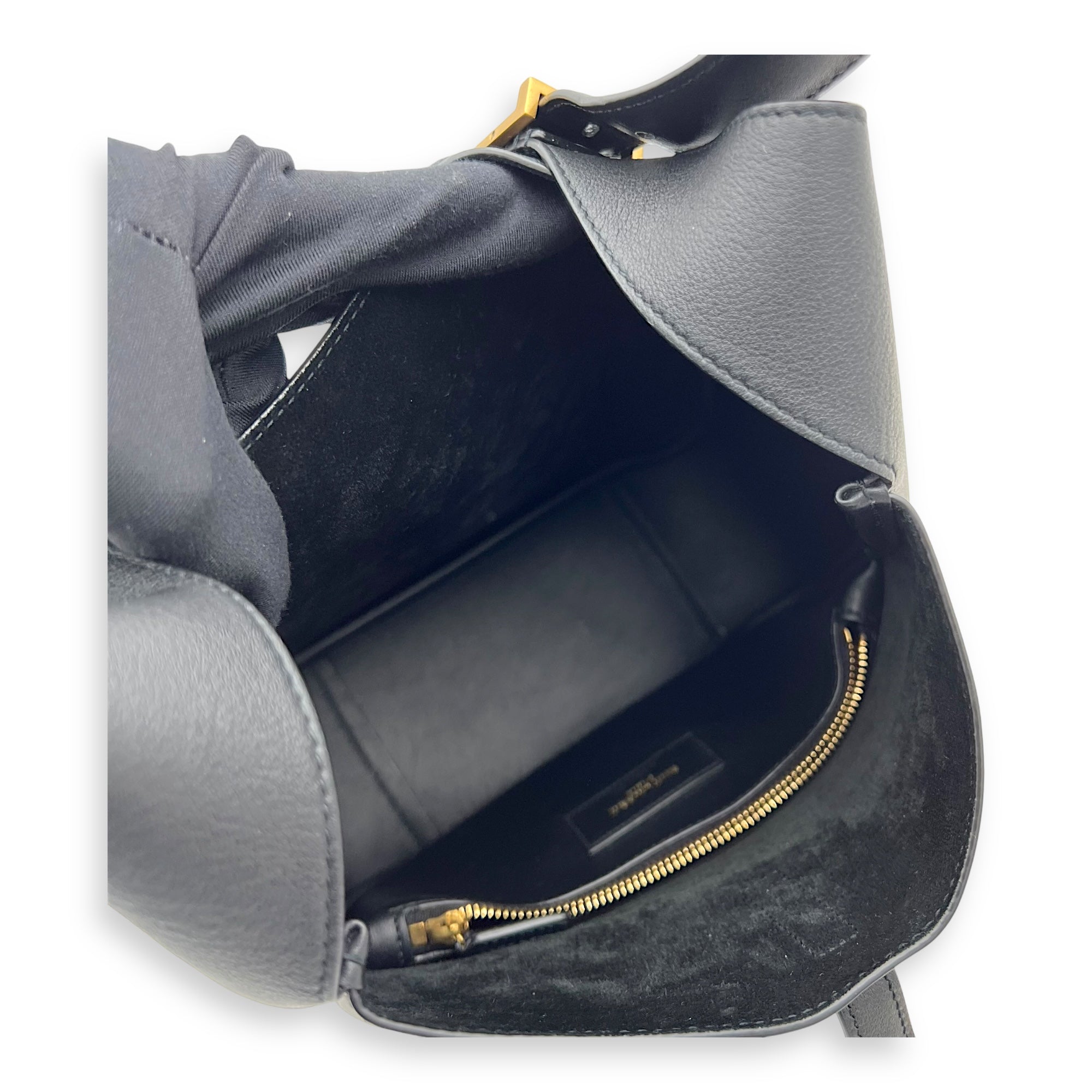 Saint Laurent Le 5 A 7 Shoulder Bag Black in Calfskin, Silver hardware_9