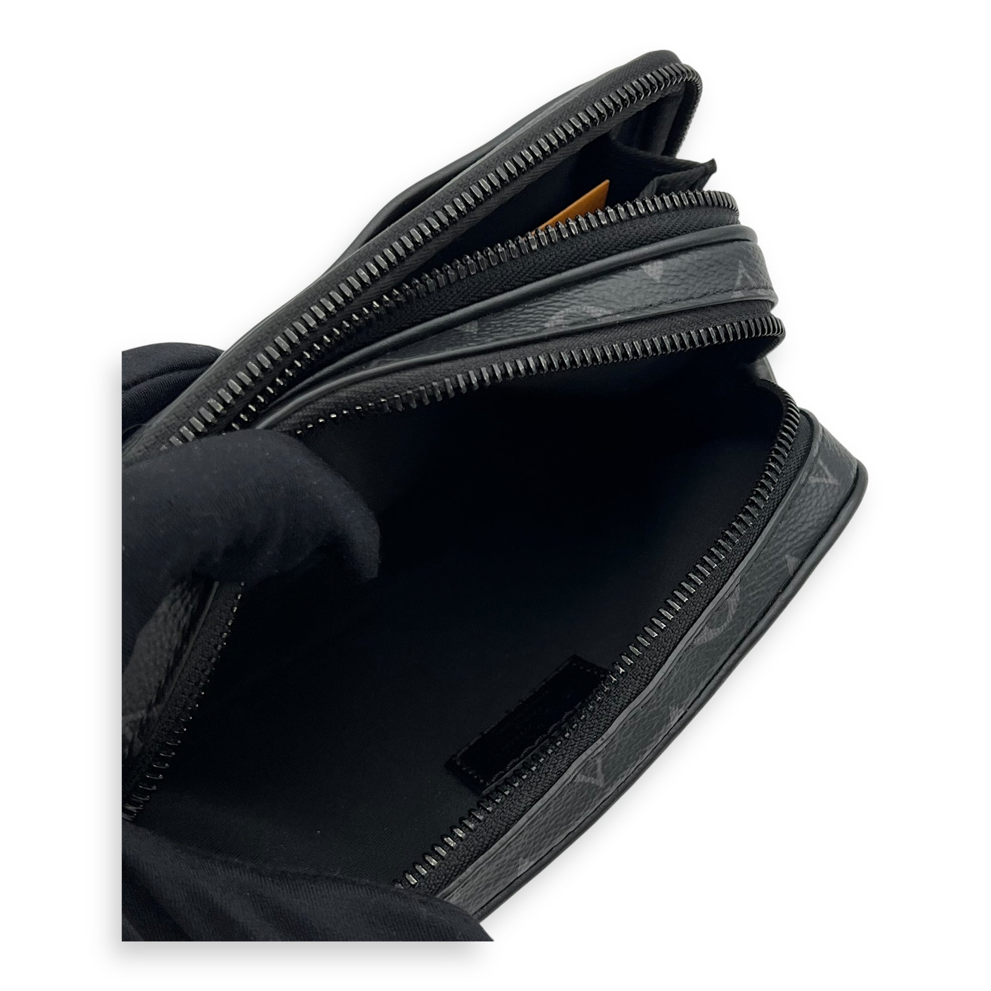Louis Vuitton Alpha Crossbody Bag Black in Monogram Coated Canvas, Lacquered Metal hardware_9
