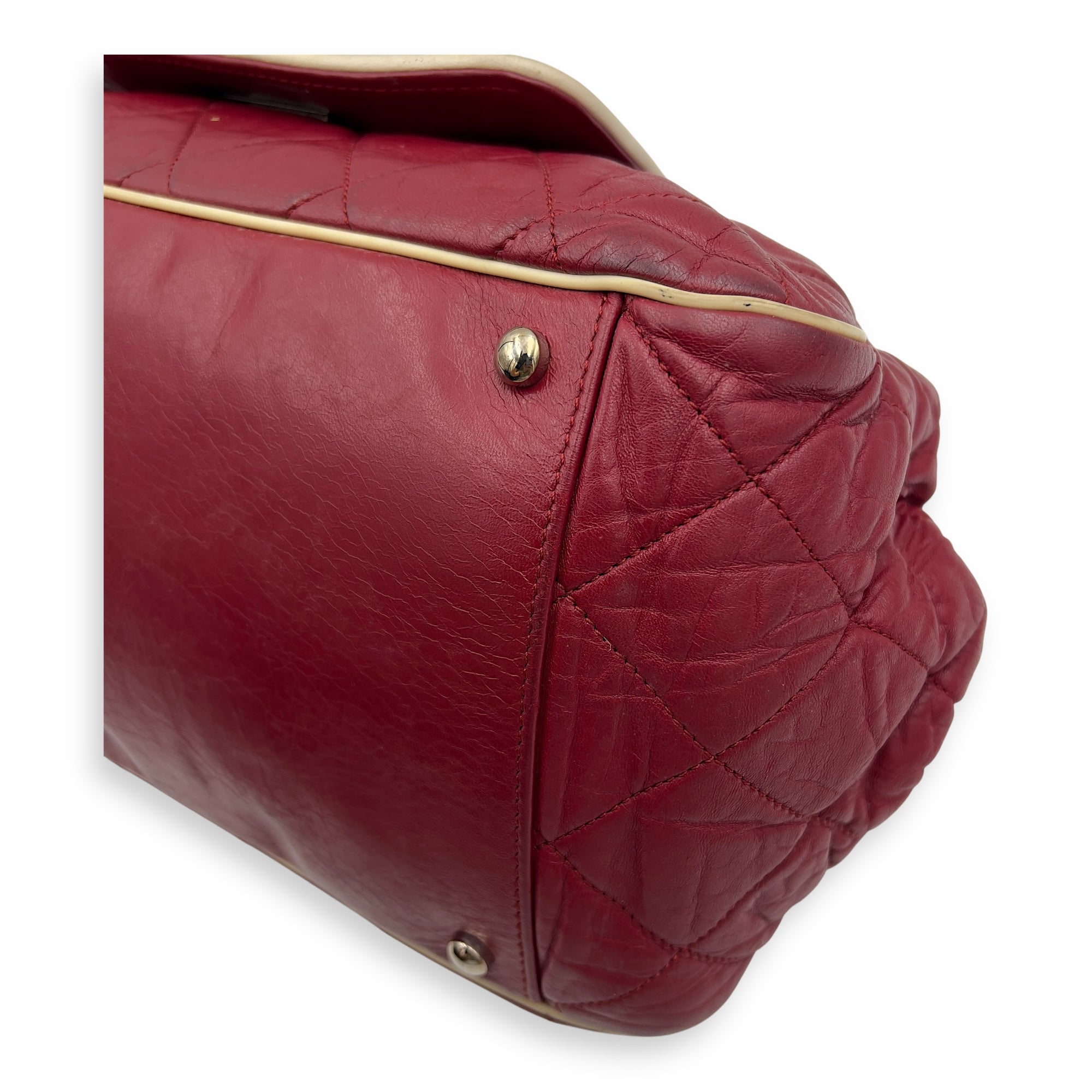 Chanel East West Shoulder Bag Red in Calfskin, Silver hardware_7
