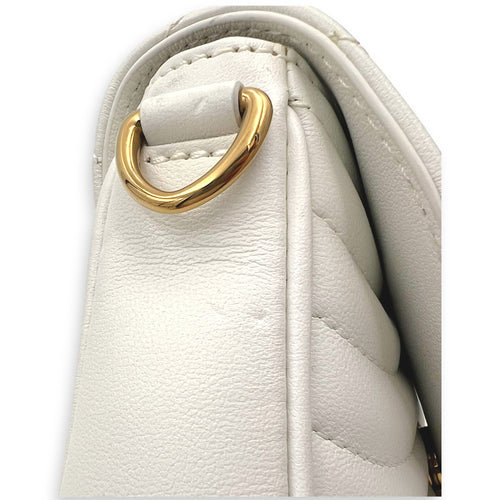 Louis Vuitton New Wave Crossbody Bag White in Calfskin, Gold hardware_9