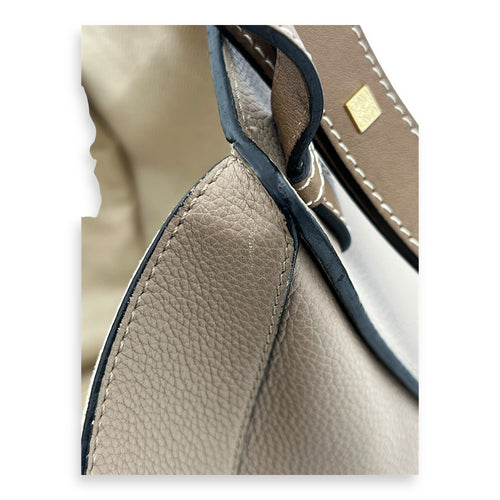 Loewe Hammock Shoulder Bag Small Beige in Calfskin, Gold hardware_1
