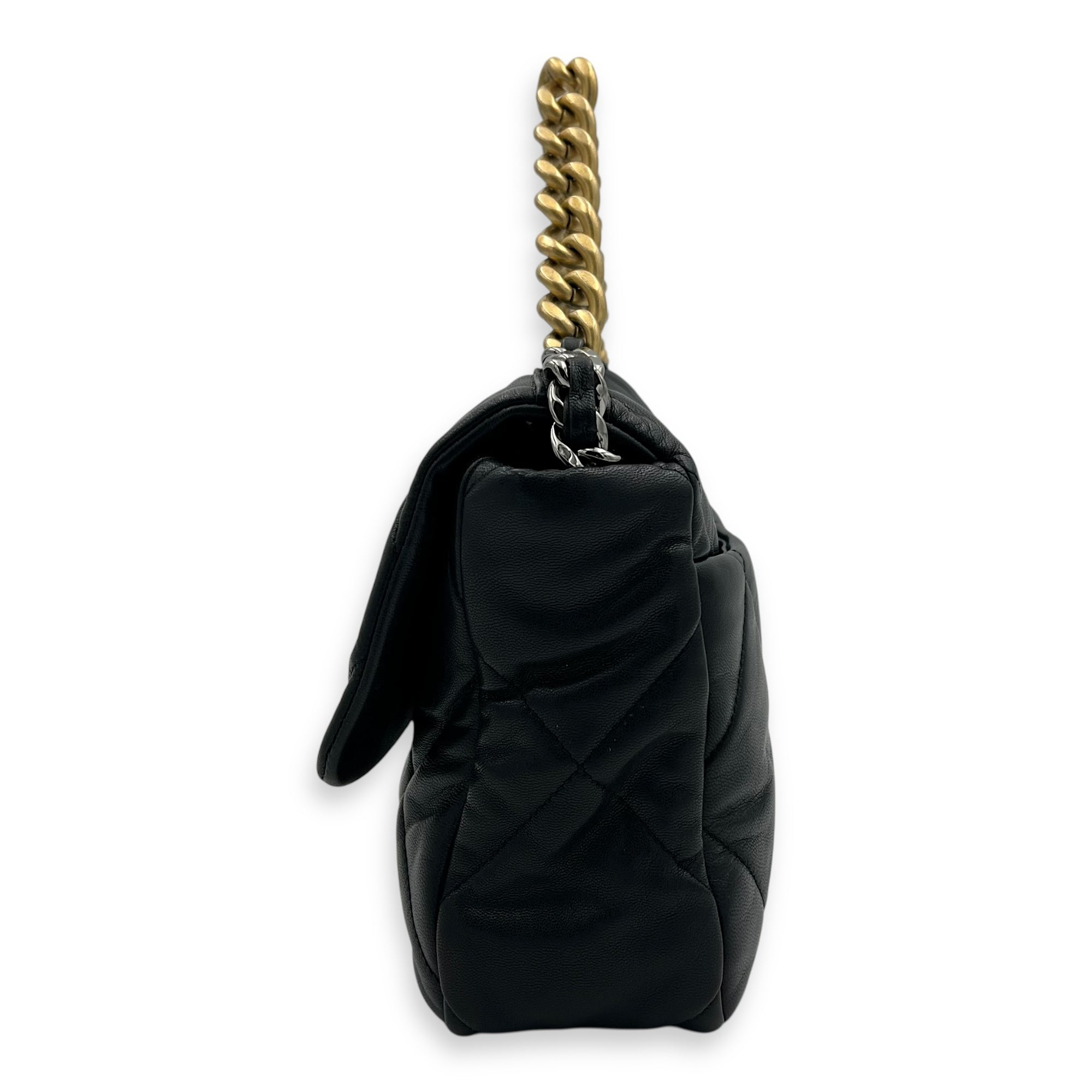 Chanel C19 Large Black Shoulder Bag in Goat Leather, Mixed hardware_3