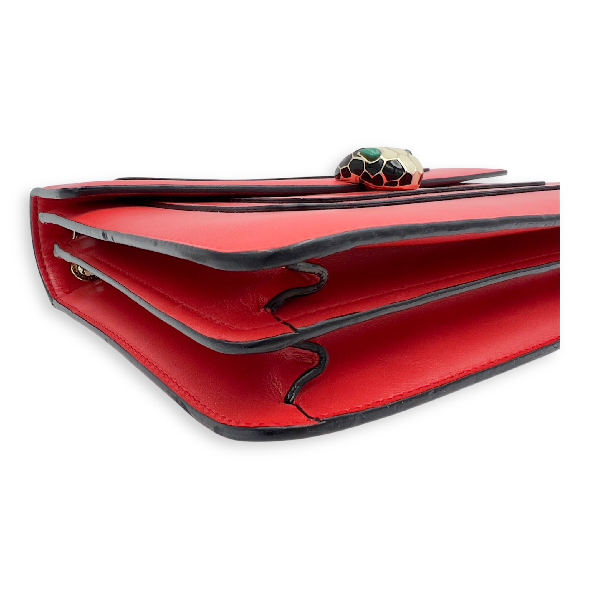 Bvlgari Serpenti Forever Shoulder Bag Red in Calfskin, Gold hardware_11