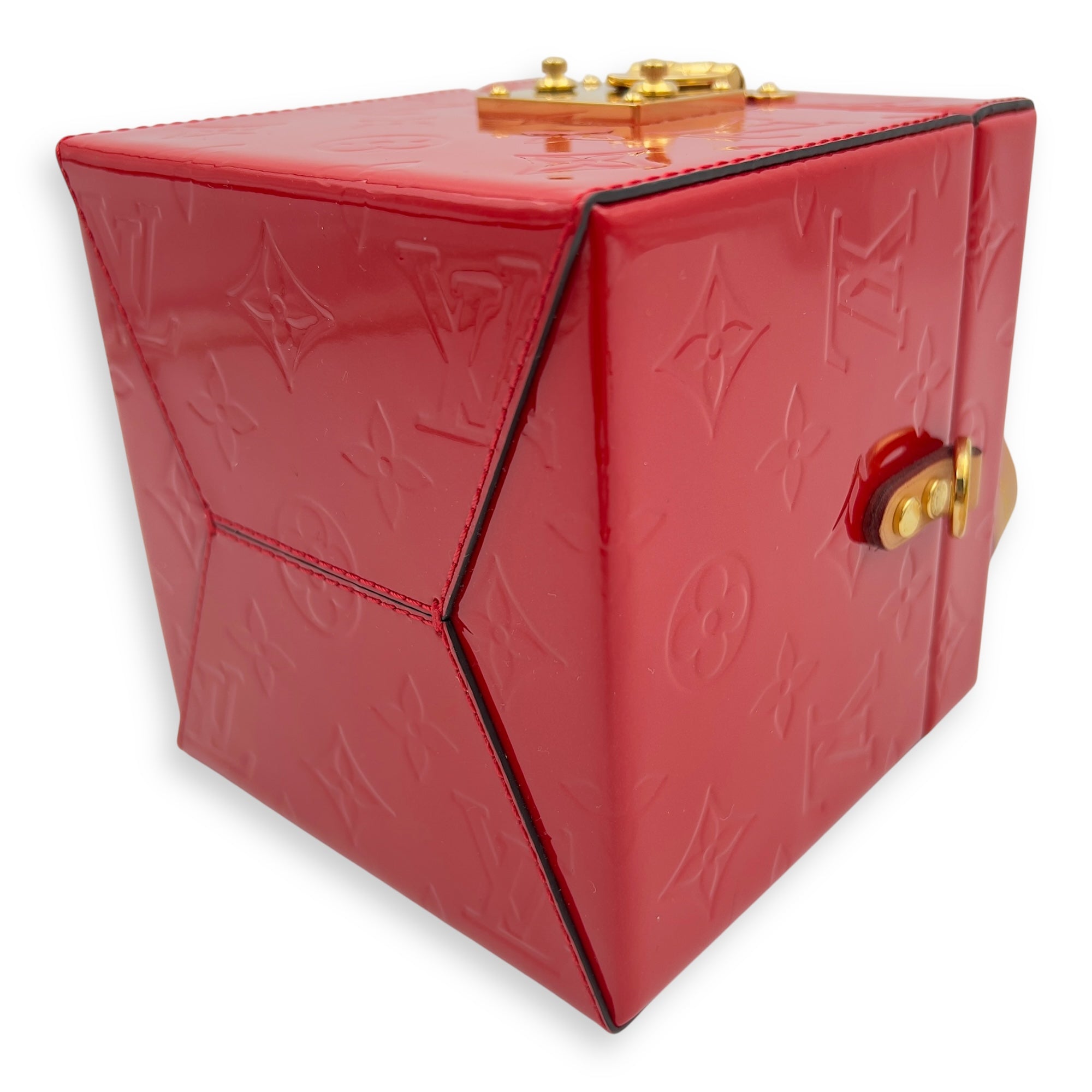 Louis Vuitton Bleecker Top Handle Bag Red in Vernis, Gold hardware_9